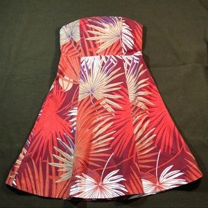 GAP Strapless dress Size 6.
